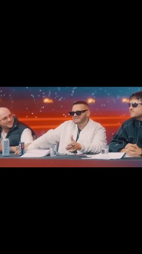 Lehny | Streamer on Instagram: "Tyjoo, jako, tyvole, ty vogo, paneo, pro pana krále, ježkovi voči, do píči, ježíšku na křížku, čéče jako co..🤣 na mém story je hlasování o to na jaký alert se to hodí nejvíc 👀 nebo napiš komentář kde se to hodí nejvíce🔥 #fyp #themag #themagwrap #rytmus #newalert"