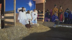 Elkhart church starts live nativity after Concord controversy