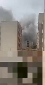 ساختمان شماره چهار وزارت اطلاعات هدف سه پرتابه قرار گرفت و نابود شد، این حمله در ساعت ۱۴:۱۰ انجام شده و تاکنون مرگ دست کم دو مدیر ارشد وزارت اطلاعات تائید شده است .این ساختمان مرداد سال گذشته نیز دچار آتشسوزی مشکوکی شده بود که ویدیوی آن را می‌توانید ببینید.