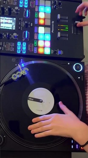 Drum & Bass scratching 🎚️🚀🚀🚀 #djmichelle #drumandbass #scratch