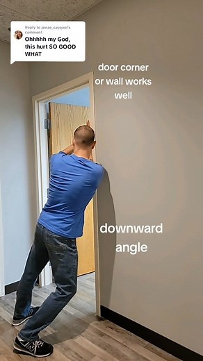 1.1M views · 21K reactions |  inner shoulder blade stretch with a doorframe or wall. I love how this feels. This is just a demonstration of a stretch. See your doctor for YOUR case. I can't know what is best for you without an exam. Make movement fun! #shoulderblade #stretch #mobility #chiropractor #chiropractic #chiro | Bannockburn Chiropractic & Physical Therapy | Facebook