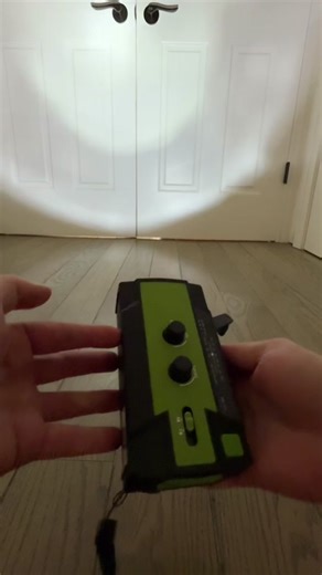 This crank radio is a game changer for emergency or survival situations #crankradio #radio #survival #tech