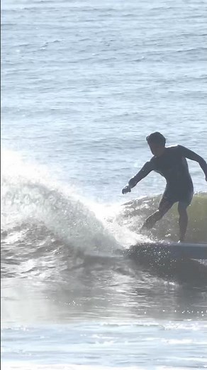 サーフィン 7'4 ミッドレングス ボンザー with Love Machine surfboards 7'4 Thick Lizzy #shorts #サーフィン #ミッドレングス #シングルフィン