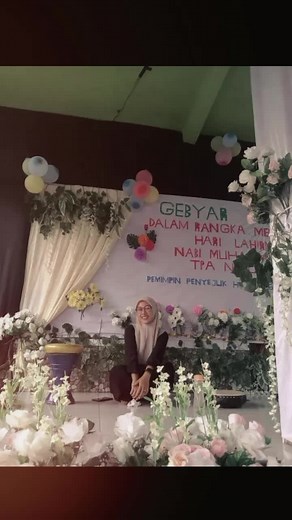 Dea Ayu (@dea.ayu806)’s videos with suara asli - xzzfhaa🤙🏼 - ?