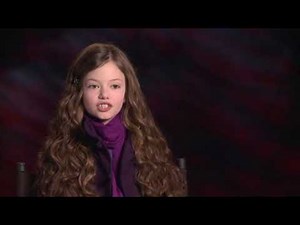 Renesmee Cullen's Interview on Set / The Twilight Saga: Breaking Dawn Part 2 — Mackenzie Foy — 2012
