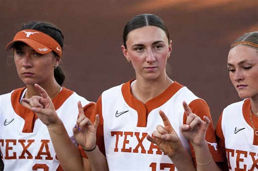 Texas softball vs Alabama: Replay as Tide win Game 3, hand No. 1 Texas first series loss