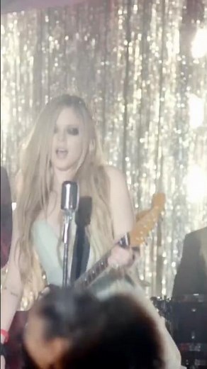Top 10 Best Avril Lavigne Songs #avrillavigne #top10 #bestsongs #bestmusic