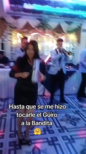 Recuerdito bonito, ☺️👌🏻 Tocando el Güiro a la Bandita #fyp #bandita 🇪🇨