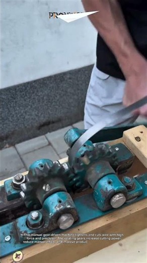 Gear Powered Wire Cutter