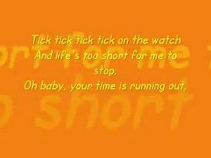 Bulletproof - La Roux (with lyrics)