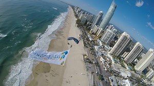 Ever wonder what it's like to skydive over Surfers Paradise? 🏖️ These pros from Australian Parachute Federation make it look easy! They're counting down just 1 year until the 2018 World Parachuting Championships - Gold Coast, Queensland! | ABC Gold Coast