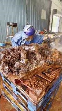 🤯💎Cleaning a One-Ton Smoky Quartz Cluster Dug by The Crystal Collector!