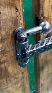 150K views · 610 reactions | Simple idea with gate latch lock Mechanism lock #woodworking #wood #doorlatch #diy #creativedesign #CreativeMaking #doorautolock #homemade #reelsfbシ #fbreelsvideo | Share knowledge with me | Facebook