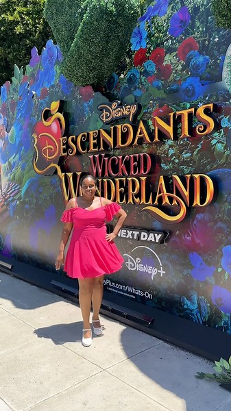 Descendants Wicked Wonderland Pop Up in Los Angeles