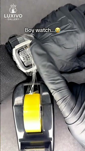 Boy vs men watch | link 🔗 in bio #mensfashion #watchessentials