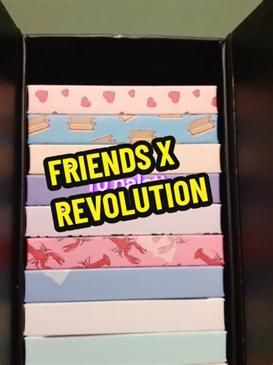 FRIENDS X @Makeup Revolution box set Part one In this part the palettes are HOW YOU DOING? is a peachy, redish tones PIVOT! is a mixture of colours and black and neutral story CHANDLER is a pink and blue colour story MONICA is a warm neutral palette OMG! is a cool neutral colour story follow for part 2 #makeup #eyeshadow #eyeshadowpalette #swatches #swatch #friends #freindstvshow