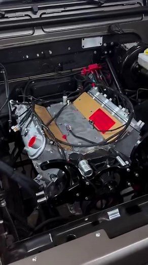 103K views · 2.9K reactions | 1993 Land Rover Ls3 swapAvance裡•#houston #lsswap #racing #landrover #performance #viral #fyp #v8 | KHP Performance & Tuning | Facebook