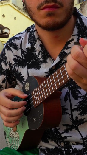 Perfect (Ed Sheeran) Ukulele cover ☀️ #ukulele #ukulelecover #perfect #edsheeran #ukulelefacile