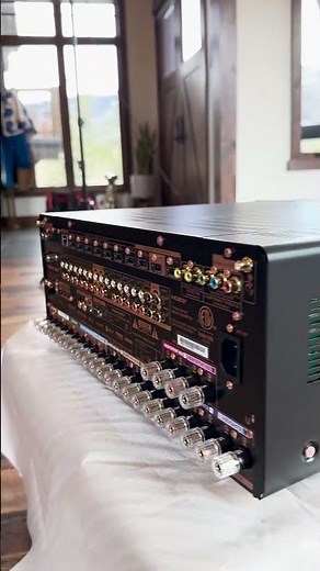 The Marantz Cinema 30 is a solid choice when you want clean design up front!