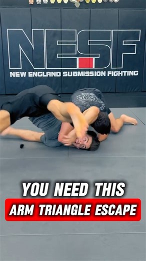 How to escape the arm triangle. Arm triangles are one of the highest percentage submissions in No-Gi Jiu-Jitsu. However, if your opponent dismounts to finish, there’s an opportunity to create space and roll to escape. Like & follow for more technique 🤙 | NESF Boston