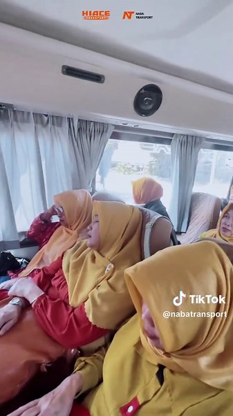 Sewa Mobil Elf dengan Fasilitas Premium untuk Perjalanan Nyaman