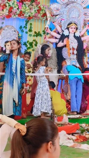 Maa Sherawaliye 🙏🏻🌺 #shorts #maadurga #bhakti #song #viral #shortvideo #shortsfeed