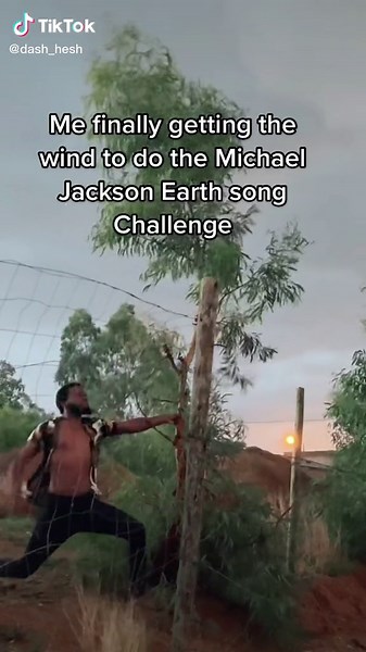 You don’t know how much I’ve waited for this wind 😂 #MichaelJackson #WhatAboutUs #EarthSong