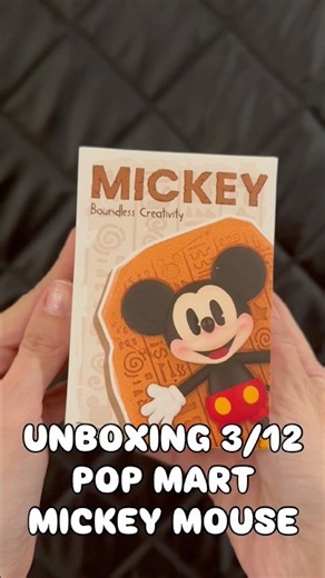 ‪@POPMARTOFFICIAL‬ unboxing THIRD Mickey Mouse blind box #popmart #mickeymouse #disneyworld #collect