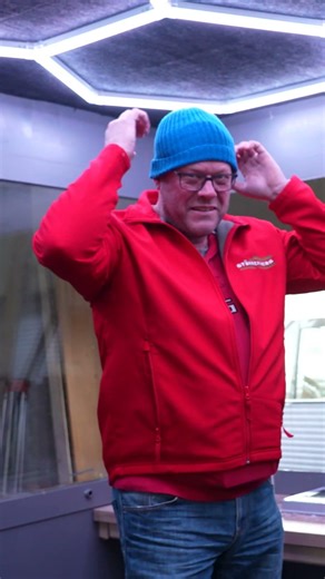 Warum trägt Peter Rot? 👀 #lachen #humor