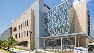 UT Southwestern Monty and Tex Moncrief Medical Center at Fort Worth | Fort Worth, Texas | UT Southwestern Medical Center