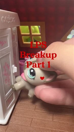 ♡︎ 𝘭𝘱𝘴 𝘦𝘷𝘪𝘦 ₊˚ෆ on Instagram: "LPS Break up Part 1 #lps#littlestpetshop #lpsskit#lpslipsync#lpscommunity #lpscollection #lpscollector #lpsg2 #lpsg4 #foryoupage #viral #lpswater #lpsmusic #lpstiktok #lpstok #lpspopular #lpsvideo #lpsvid #lpsg7 #lpsphoto #lpsphotograph"