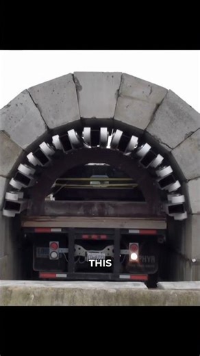 Here’s how engineers build tunnels faster than ever before 🚛🧱 #shorts