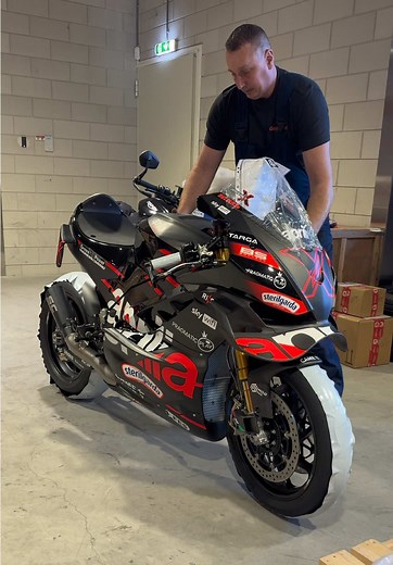 Christmas came early😍 The Aprilia RSV4 X-GP💥 #aprilia #GP #motorcycle