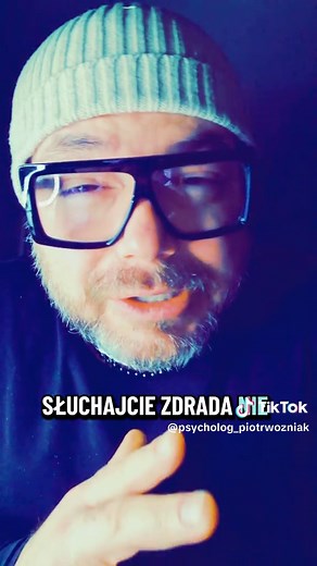 Monogamia i Poliamoria: Różnice i Zdrada