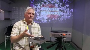 Come to see how the user evaluate the Z4 Aurora on 2016 CES show | XGIMI Tech