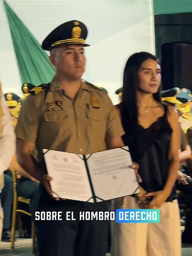 🚨 #PnpInforma | PNP reconoce con ascenso excepcional a 5 suboficiales que enfrentaron a delincuentes armados🌳👮‍♂️ En una ceremonia realizada en la sede de la División de Emergencias en La Victoria, se llevó a cabo la ceremonia de ascenso excepcional por la causal de acción distinguida a 5 suboficiales que en los últimos días se enfrentaron cara a cara a la delincuencia y lograron salvar vidas. La ceremonia fue presidida por el comandante general de la PNP, Oscar Manuel Arriola Delgado junto a
