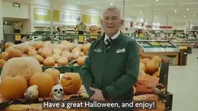 143K views · 935 reactions | Carving a pumpkin for Halloween? Here are some great tips to get the perfect design. | The Mirror | Facebook