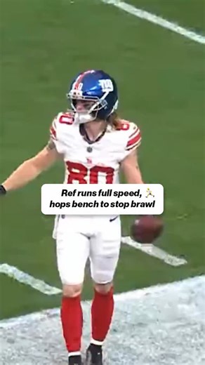 This ref was a track star! 😂 (Via NFL) | NFL on FOX