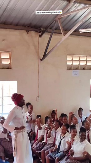 Life behind the curtain🎭💡 #fyp #vlog #theatre #viral_video #foryoupage❤️❤️