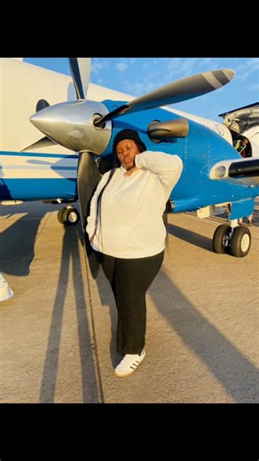 Short Left flight Orapa to GABsss — travel random clips