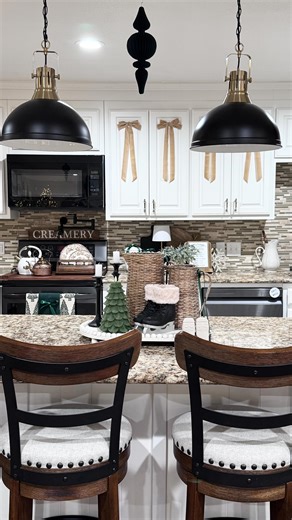 WINTER . KITCHEN . REFRESH Good morning friends!! I hope each of you have a fantastic weekend!!! They seriously fly by way too quick!!! 💨 But first, I wanted to share a quick video of our refreshed winter kitchen…. I love having clean slate for the new year! Who’s with me?!? 🙌🏻 After Christmas, things tend to look empty…but that’ll change here soon enough with all of the yearly holidays coming up! 🤪 Last year, I changed up the wall under the “home” sign and added these two brass hook racks a