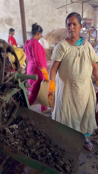 waste to compost in hyderabad #composting #homecompost #gardening #plant #composteducation