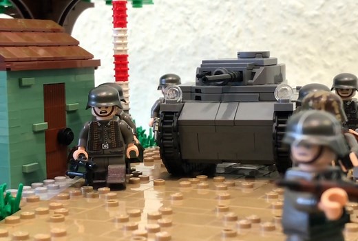 452K views · 4.5K reactions | Watch this LEGO WWII invasion of Poland scene come together! by thelegocrew https://bit.ly/3nd7CPT | Beyond the Brick | Facebook