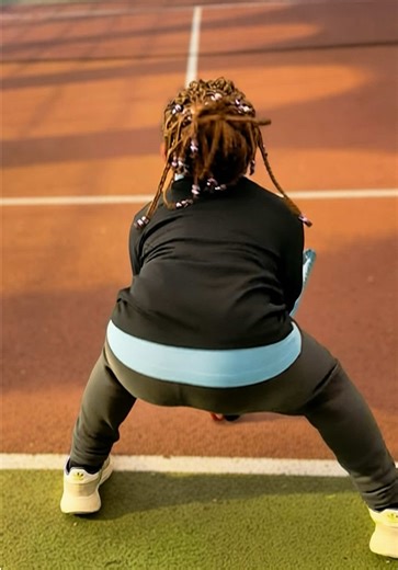 5-Year-Old Tennis Star Shows Resilience on the Court