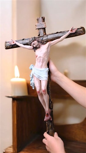 Jesus Crucifix – 65 cm A beautifully crafted Crucifix that reflects the depth of Christ’s sacrifice and His boundless love. Hand-finished with detailed artistry, this statue brings a peaceful, sacred presence to any space — especially during the Christmas season. Perfect for prayer corners, home altars, and meaningful Catholic gifts. #JesusCrucifix #CatholicStatue #Crucifixion #ChristianHomeDecor #CatholicArtHouse #PrayerSpace #ReligiousGift #ChristianAesthetic #CatholicFaith #ChristmasGiftIdea 
