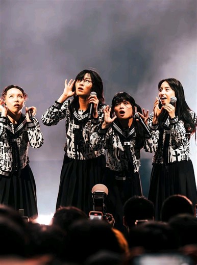 Queen's Epic Comeback Reimagined