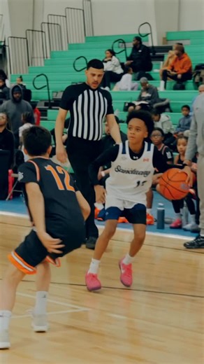 9 Filmed It on Instagram: "Work To Do || @lawsoncortez With The Back 2 Back Step backs"