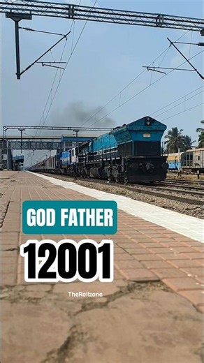 India's first WDG4 12001 GOD FATHER entry #train #railgadi #loco #trainvideos