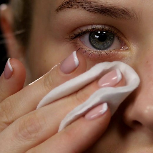 Hide this from your husband! New skin tightening treatment gives sagging skin a tighter, younger look in one easy step. | LifeCell Skin