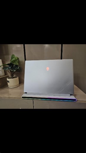 Mattock Gadget on Instagram: "Alienware X16 R2 Gaming Laptop 16" QHD+ 240Hz display Intel Ultra 9 -185H 32GB DDR5 1TB PCIe SSD NVIDIA GeForce RTX 4070 8GB DDR6 dedicated graphics WiFi 7, BT 5.4 AlienFX RGB backlit Keyboard 2x Thunderbolt 4 Lunar sliver #2,700,000 #TechNigeria #LaptopSales #MattockIntegrated #GadgetDeals TechLife"